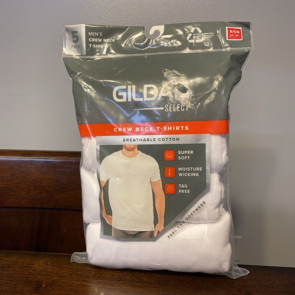Gildan Men's Crew Neck T-Shirts, 5 Pack, White Tees, 100% Cotton Small